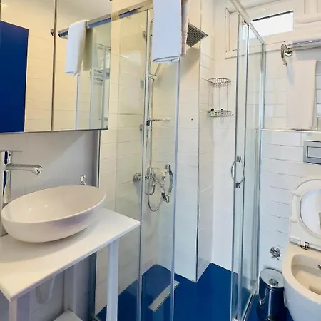 Otel Baracuda Karakoy *